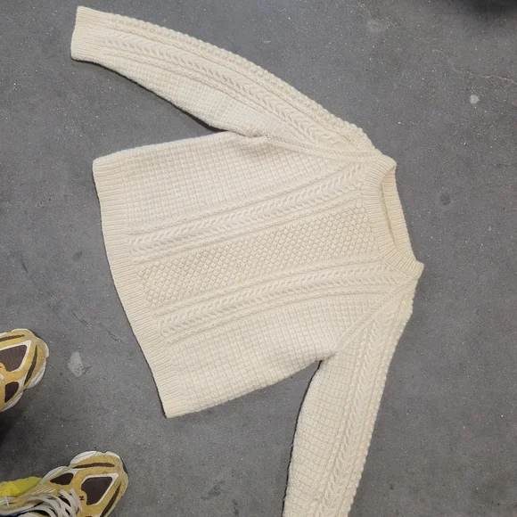 Vintage wool cableknit mens small women's medium sweater - Picture 2 of 12